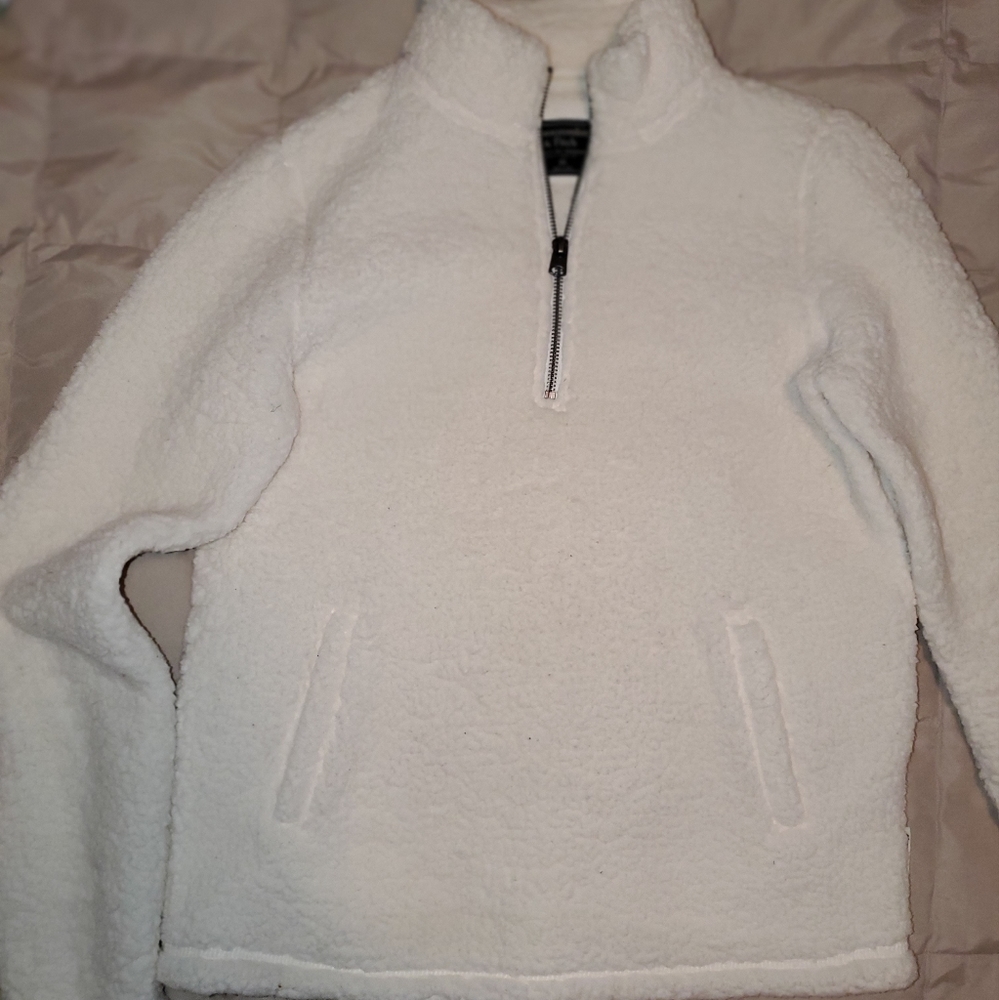 Pullover sherpa quarter zip
